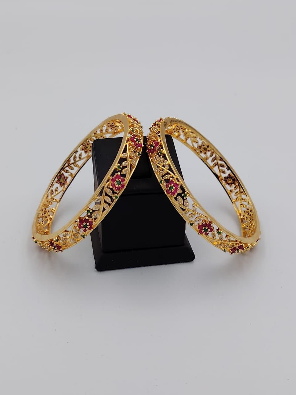 Elegant Bangles For Female