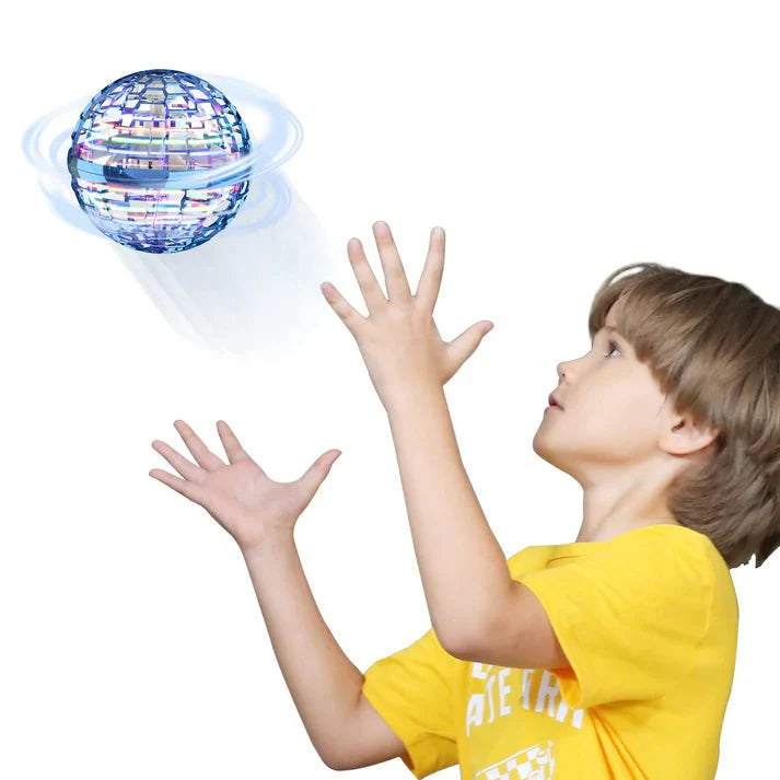 Flynova - PRO Flying Spinner Ball