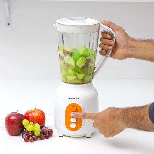 3-in-1 Blender With Portable Mixer ©