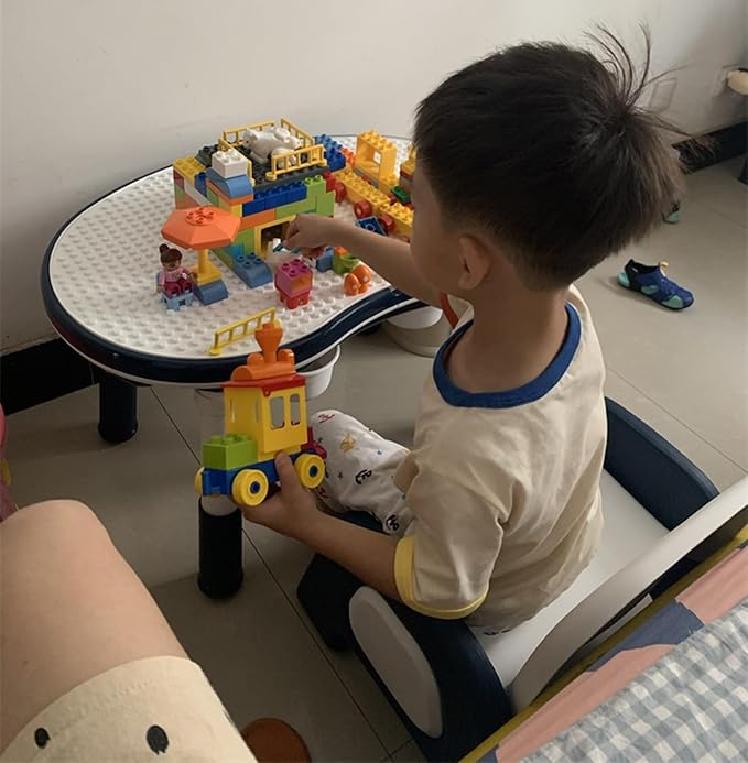 Children Table with Chair ©