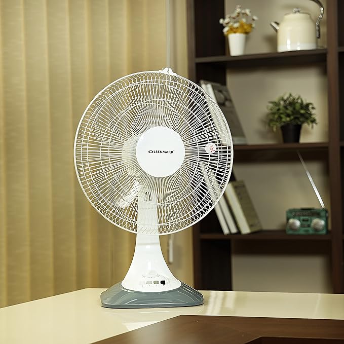 Cool Edge Table Fan ©