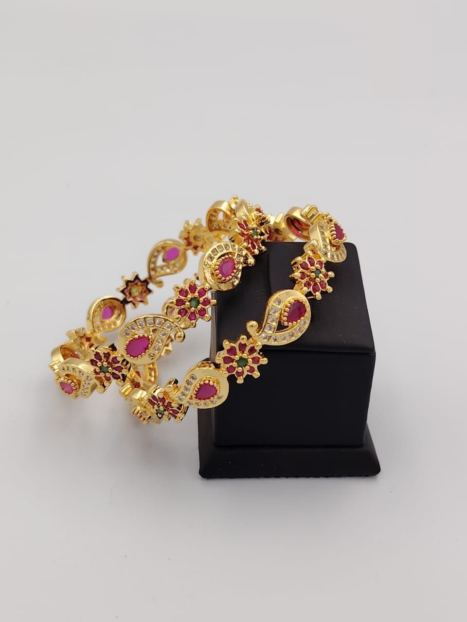 Elegant Bangles For Female
