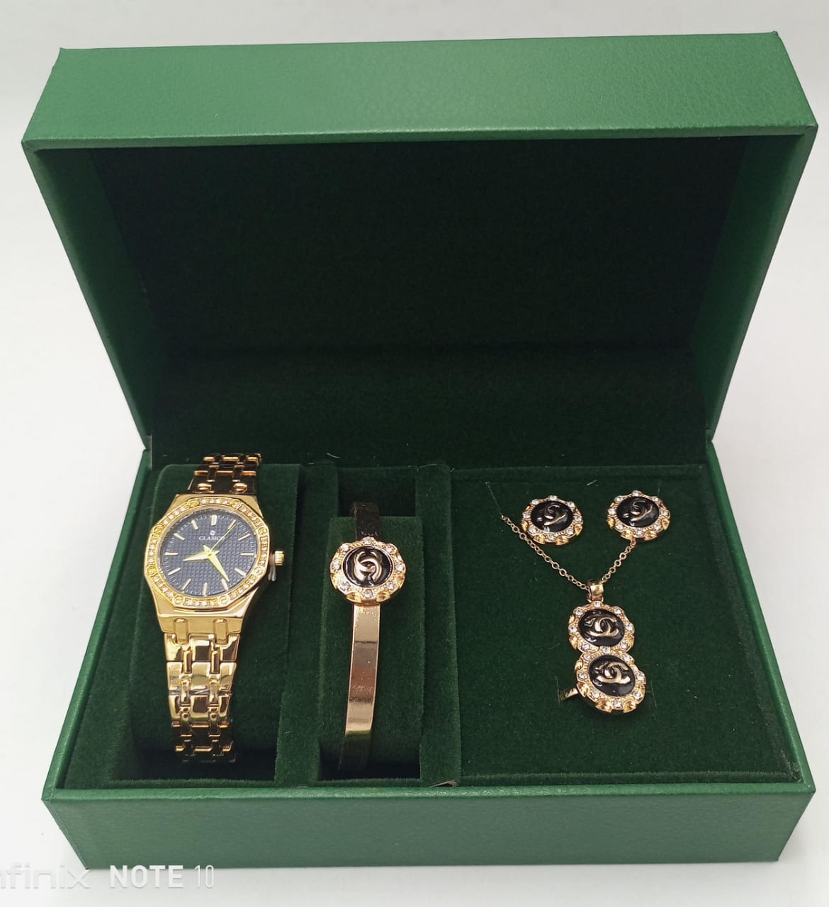 Eterna Belle Women Watch ©