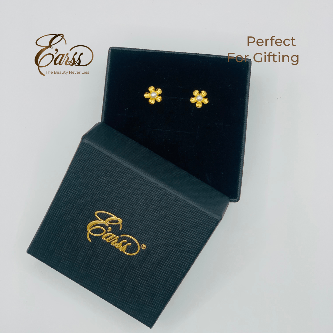 Flower with 3mm Pearl | Stainless Steel | 18K Gold Plated