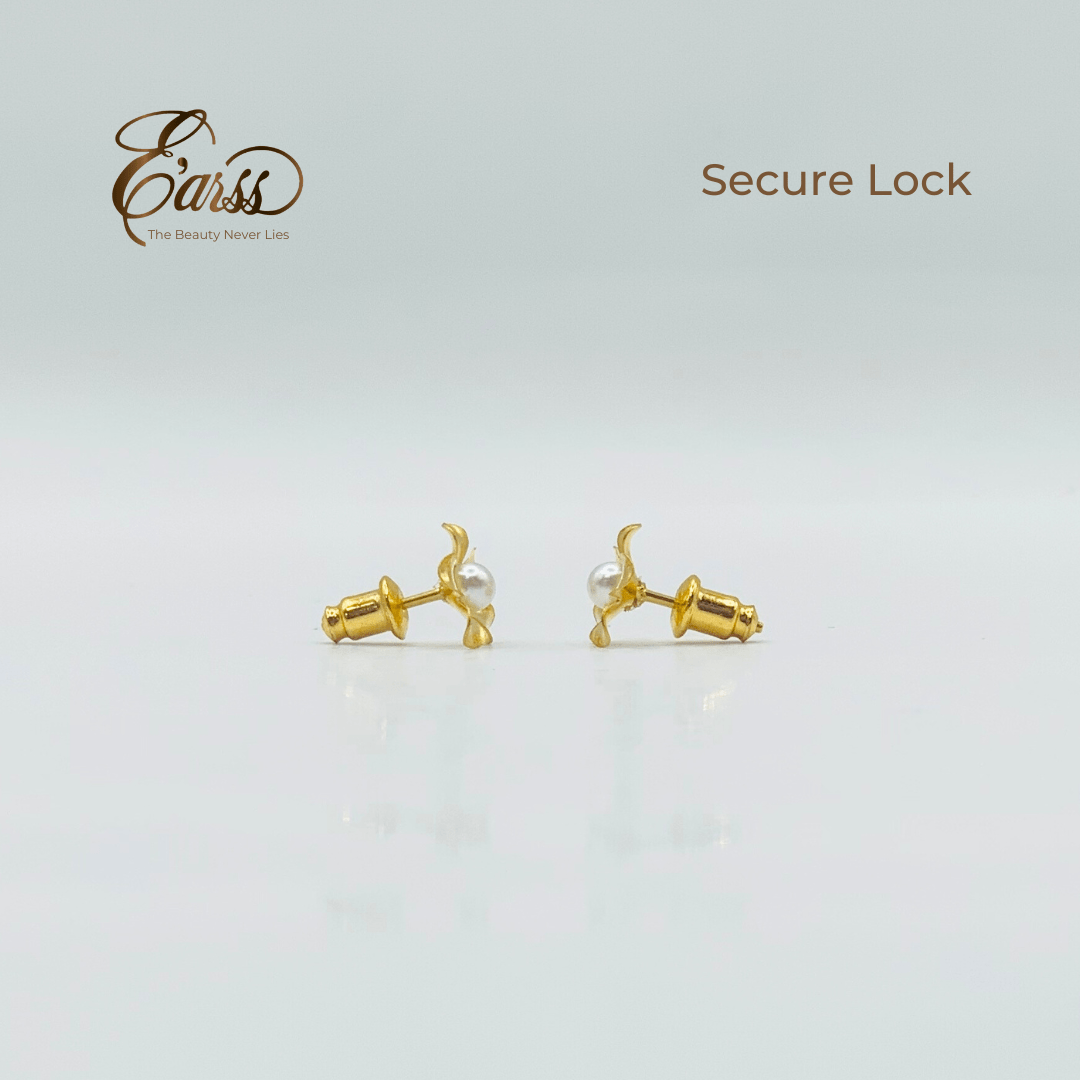 Flower with 3mm Pearl | Stainless Steel | 18K Gold Plated