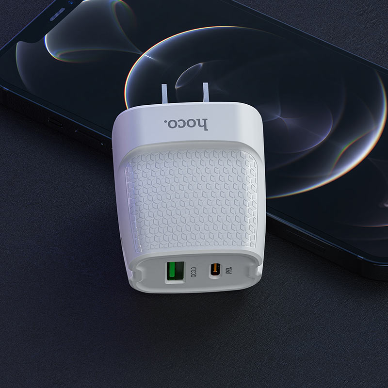 Hoco - Bright Dual Port (C85B)