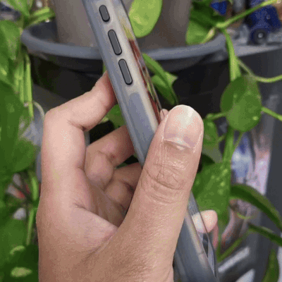 Iphone 13 Pro LCD Cover ©