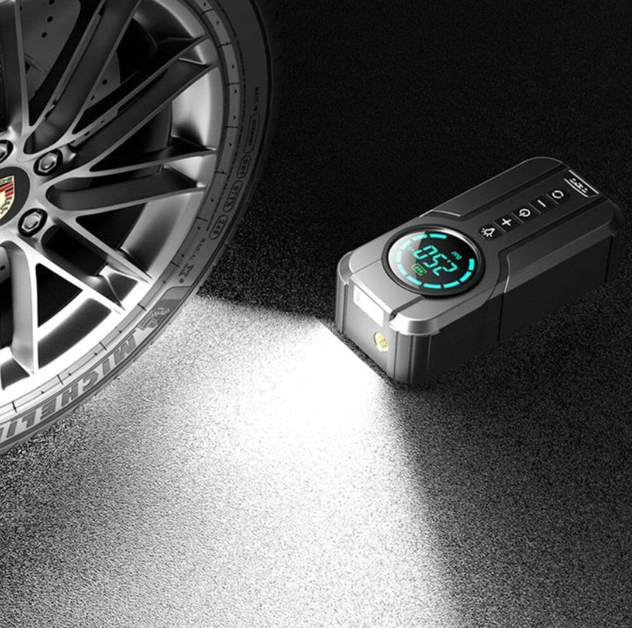 Jump Starter With Air Pump ©