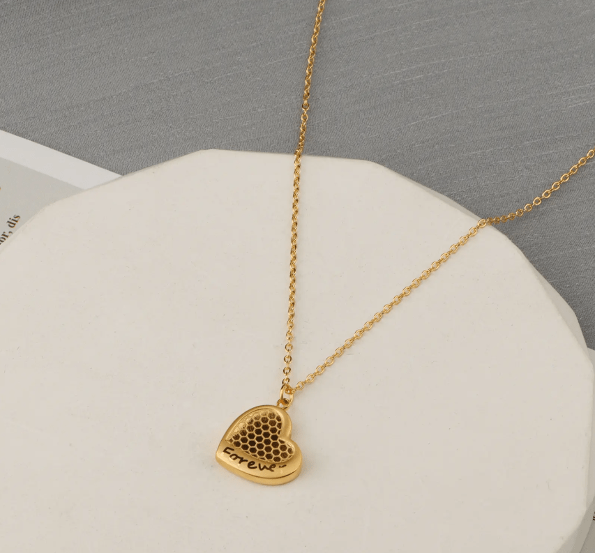 Love Pendant Necklace Set