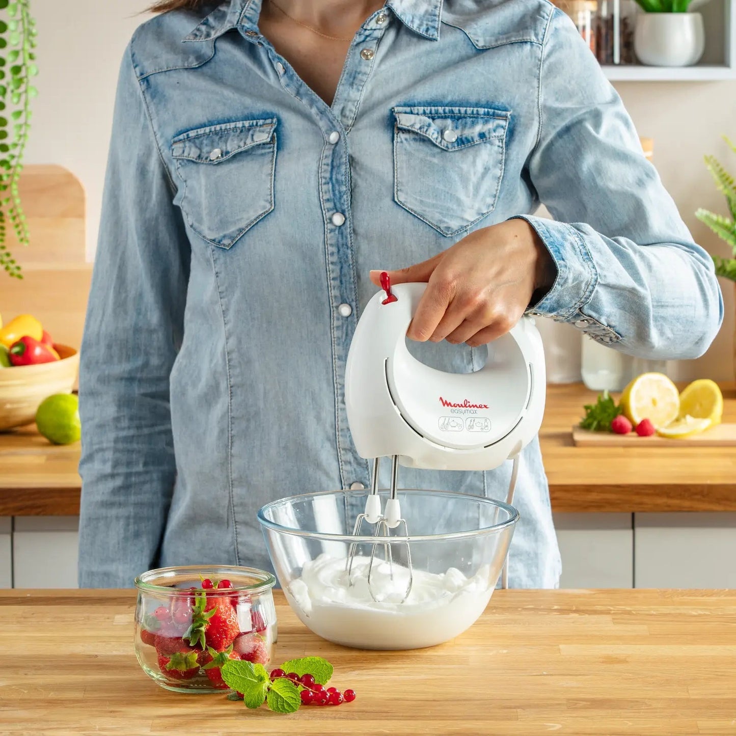 Moulinex - Easy Hand Mixer (HM2501B1)©