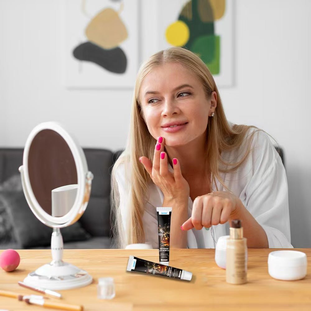 Snmifun - Bee Anti-Acne Gel (Original)