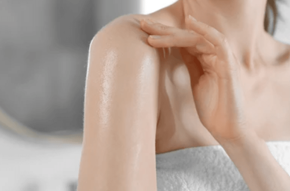 Veet Gold - Almond Whitening Oil (Original)